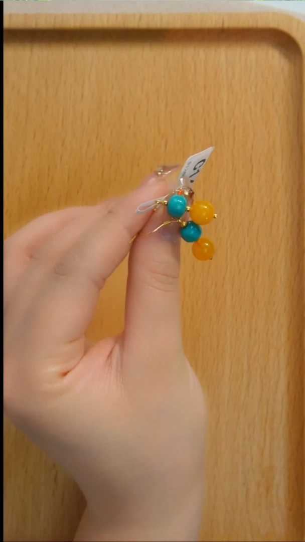 银S925镶嵌绿松石耳环发货一件