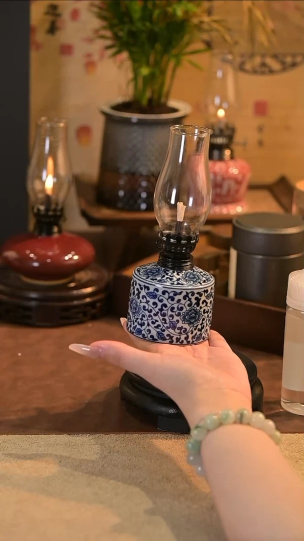 景德镇陶瓷油灯摆件
