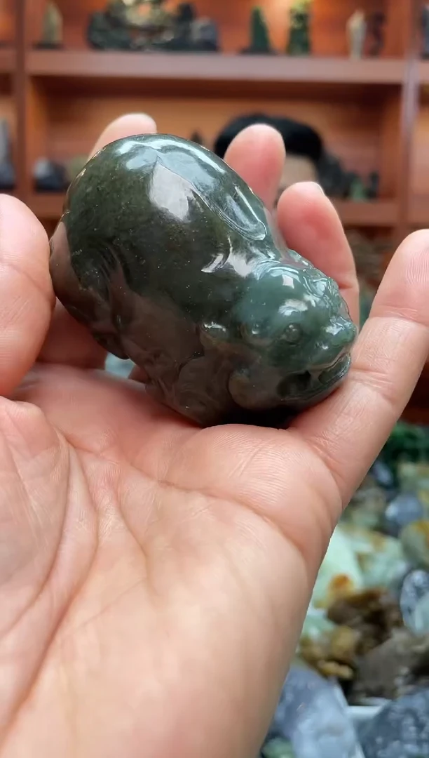 未镶嵌和田玉把件1