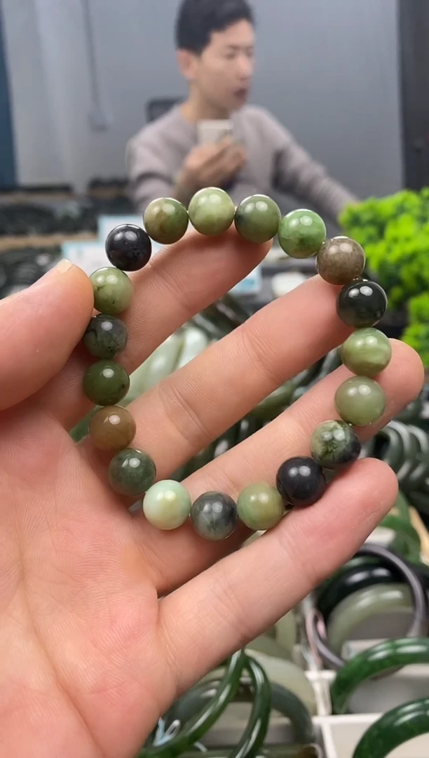 未镶嵌手镯和田玉10mm