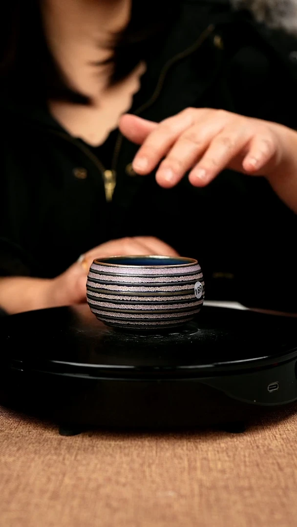 【闪购商品】189#崔小宁一级品原矿钧瓷炉钧釉禅定杯