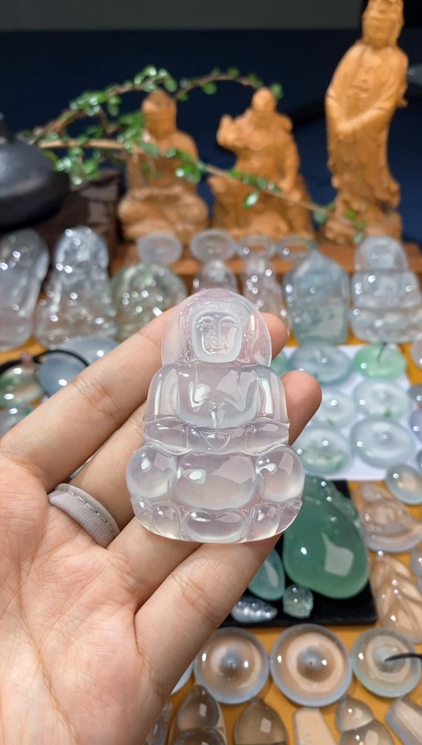 吊坠(不含链)未镶嵌翡翠观音