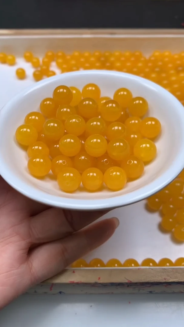 未镶嵌散珠玛瑙/玉髓A1685 冰鸡油黄玛瑙10mm20个9.9元