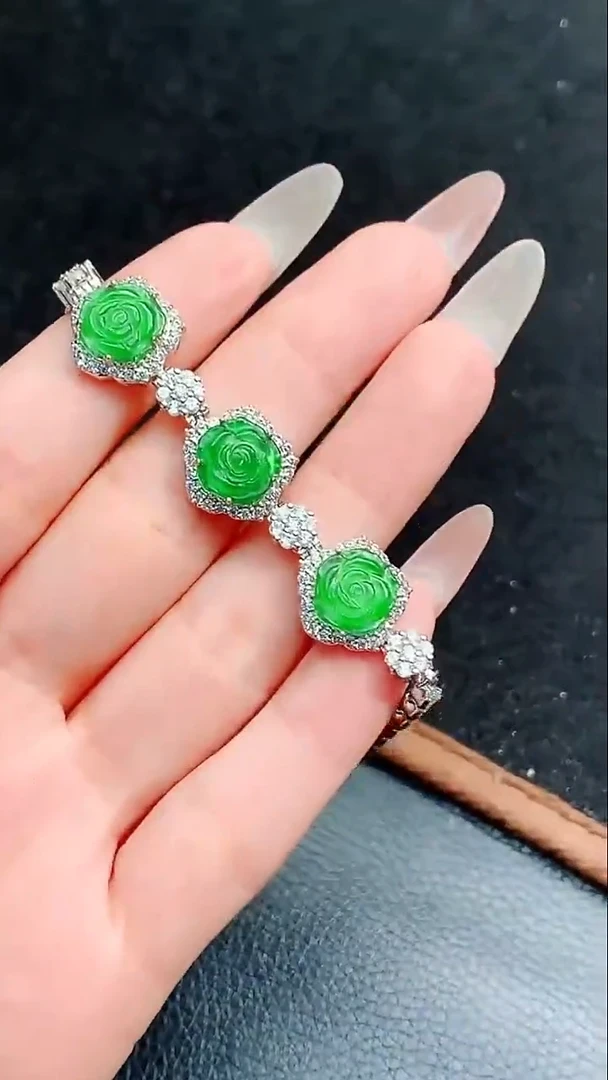 未镶嵌挂件翡翠天然翡翠