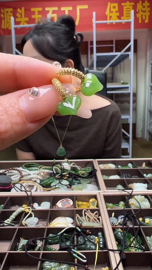 颈饰未镶嵌和田玉(多样性发货.发其一）9.25.89