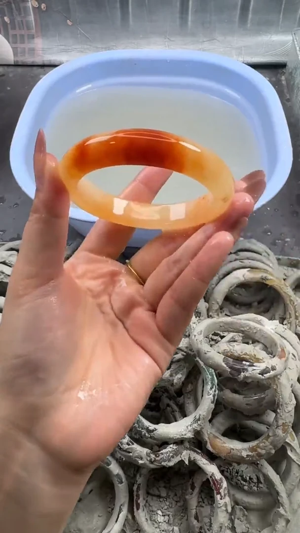 未镶嵌手镯石英质玉3 6160