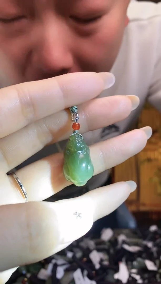 【闪购商品】和田玉颈饰未镶嵌多样性发货，拍一发一