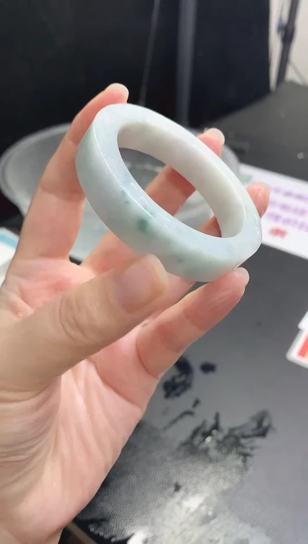 【闪购商品】定制翡翠手镯未镶嵌11 52-53正