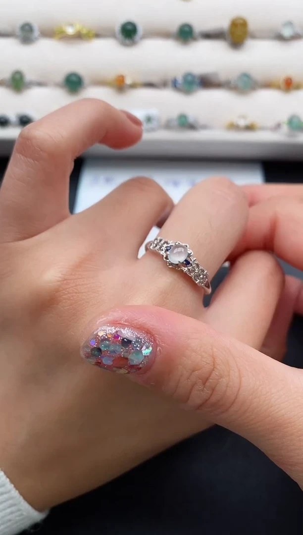 银S925镶嵌戒指翡翠66666666+1