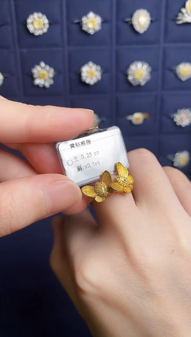 18K金镶嵌戒指钻石11