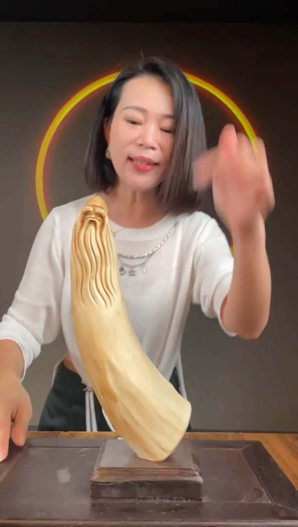 柏木（崖柏）手工摆件,先抢先得! 编号:60