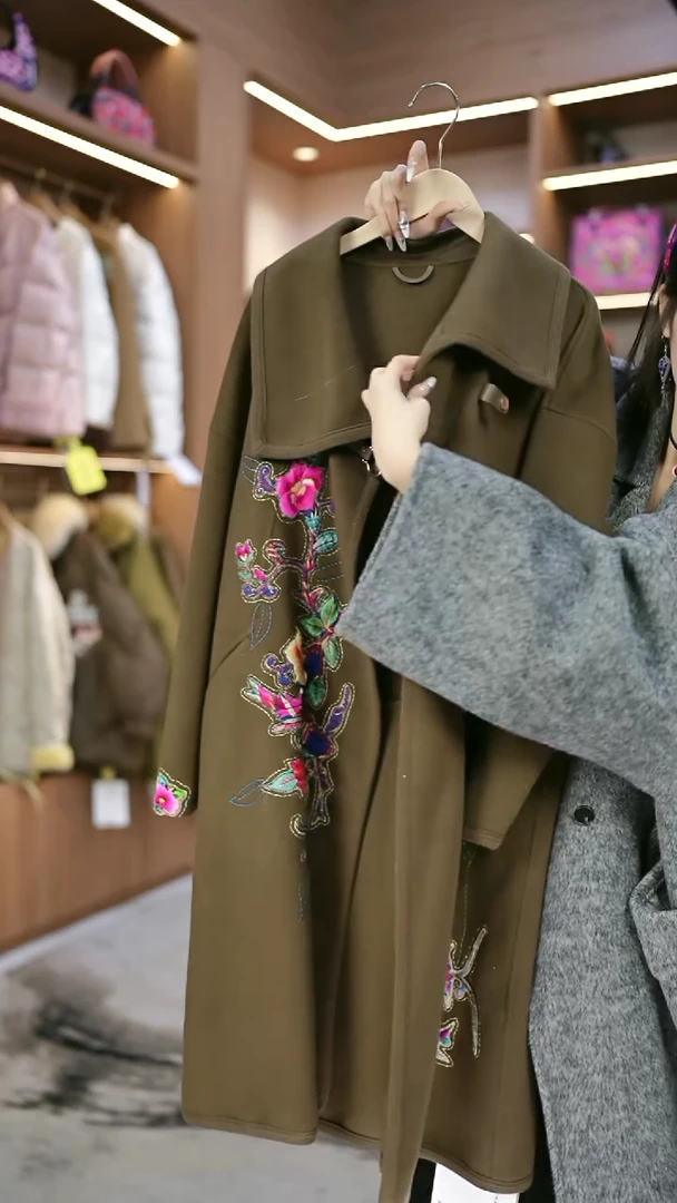 织绣L650黔东南苗族刺绣