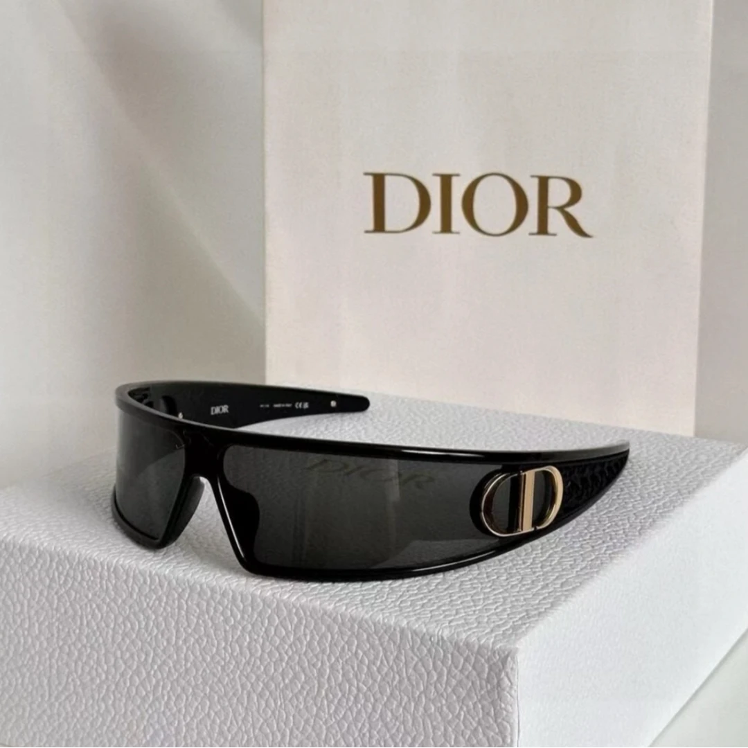 未使用 DIOR/迪奥 活动【念念】VeryDior墨镜发箍两用 太阳镜黑色