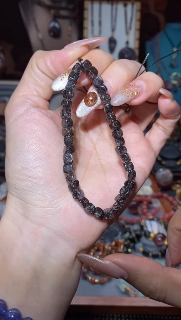 【闪购商品】水晶方糖手串未镶嵌烟花超七