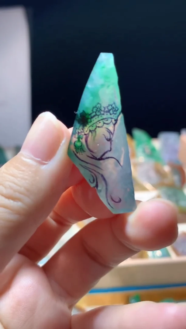 未镶嵌定制翡翠吊坠包工不退换