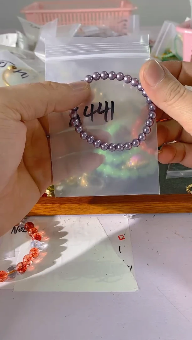 【闪购商品】水晶颈饰银S925镶嵌441红宝，蓝宝，多样性发一件赠链