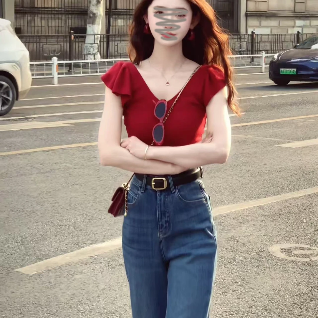 法式V领小飞袖T恤女夏季新款时尚高级感穿搭修身气质显瘦短款上衣