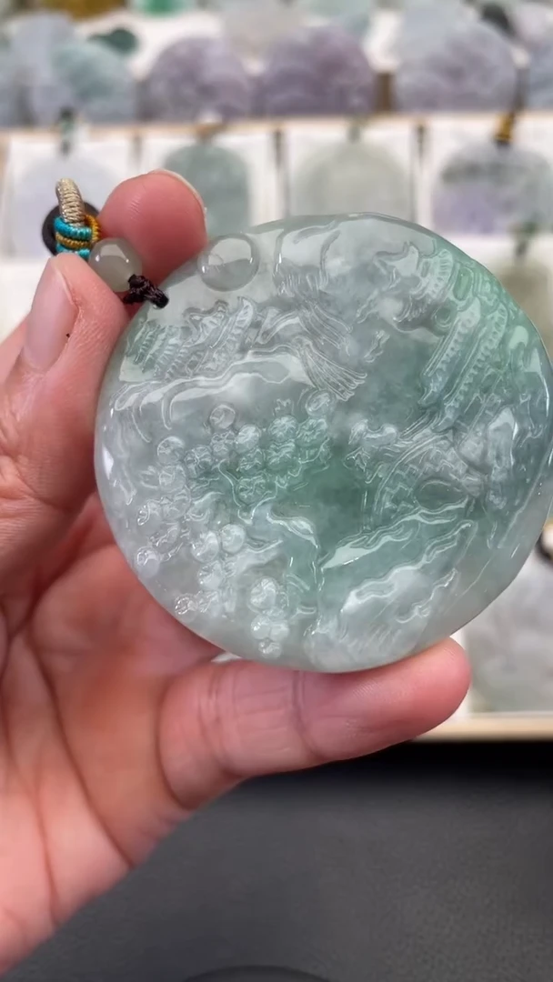 颈饰未镶嵌翡翠天然缅甸翡翠A货268