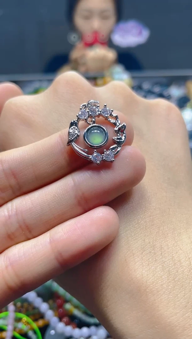 颈饰未镶嵌翡翠多样性择优发货