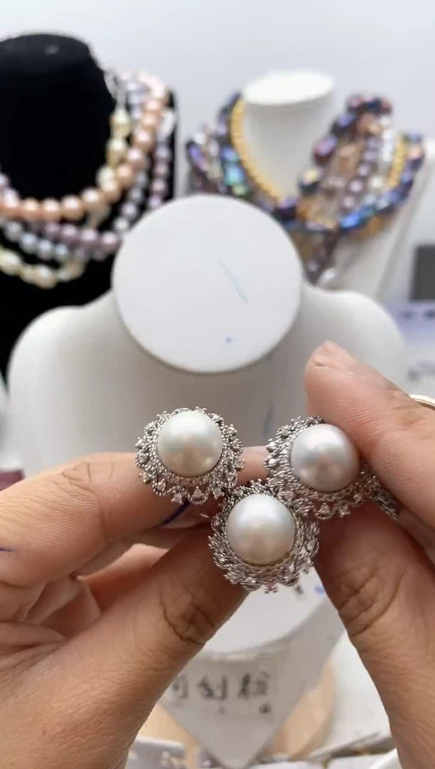 【闪购商品】淡水珍珠颈饰钛钢50