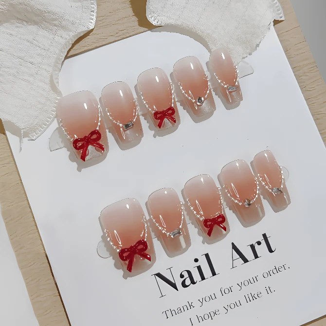 玉蝶浮影短款纯手工穿戴甲温柔甜美小钻猫眼少女显白薄款法式美甲