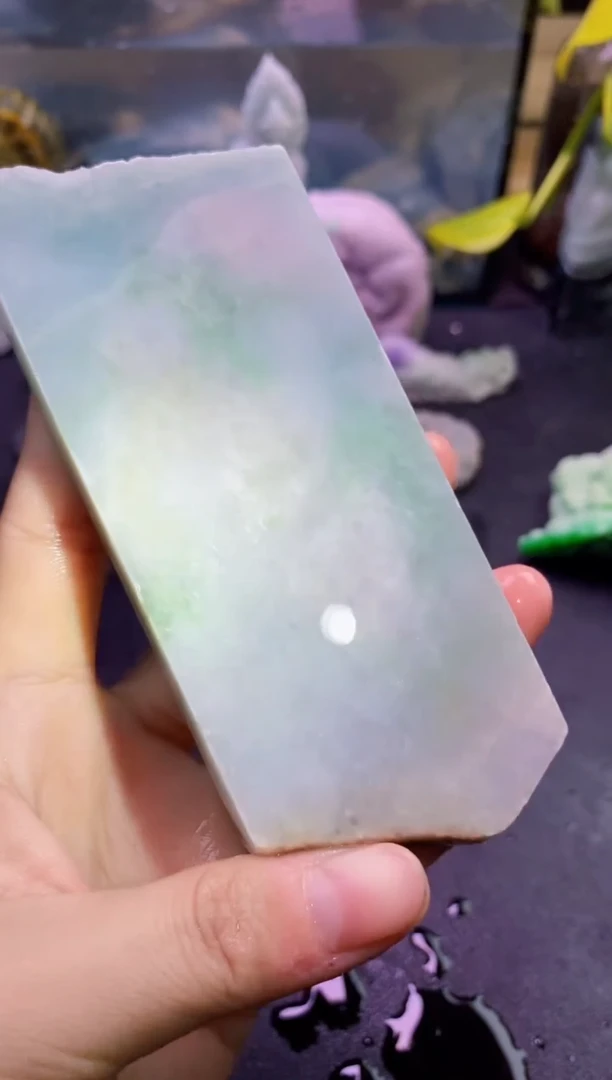 翡翠未镶嵌颈饰 天然翡翠048