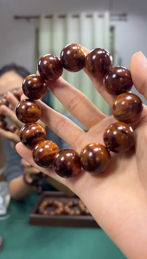 黄花梨/降香黄檀海南黄花梨烟花纹2.0圆珠手串
