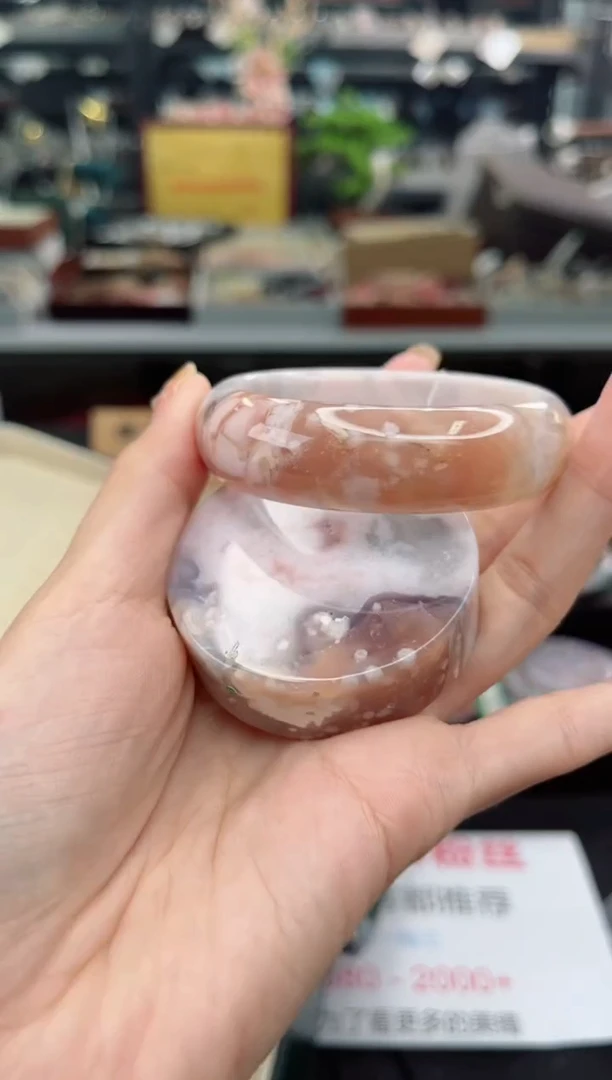 【闪购商品】石英质玉手镯未镶嵌53圈口（赠品镯心）36645