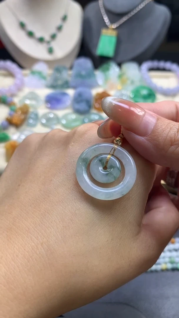 【闪购商品】翡翠颈饰合金翡翠