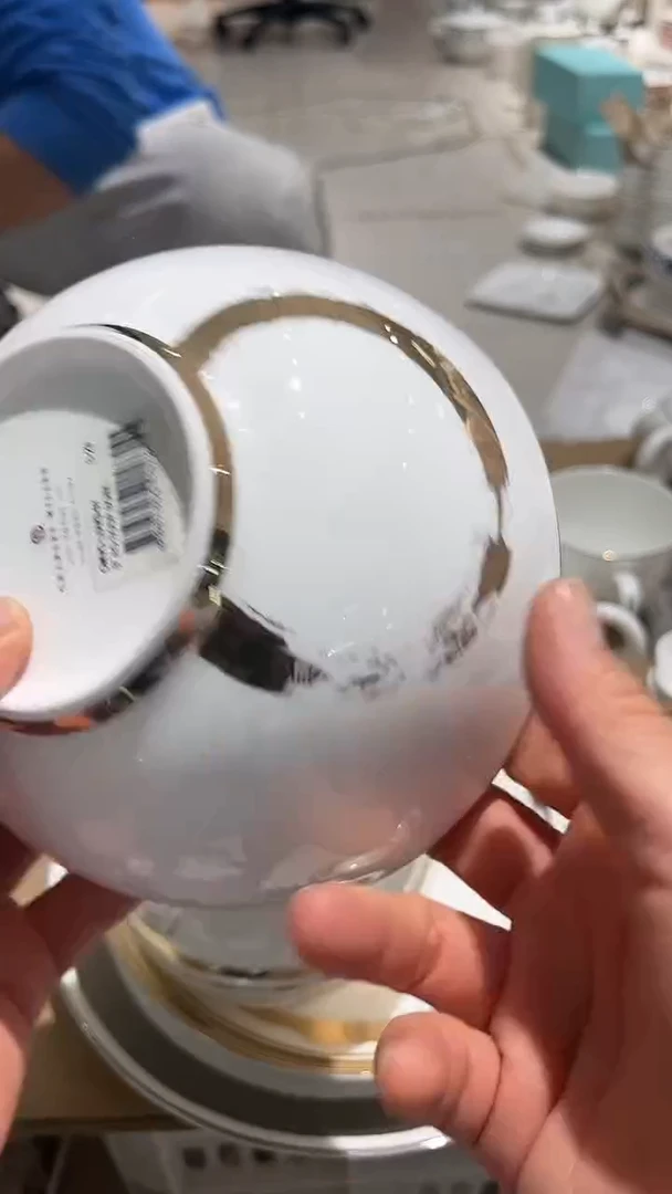 瓷6英寸澳碗1个隆达