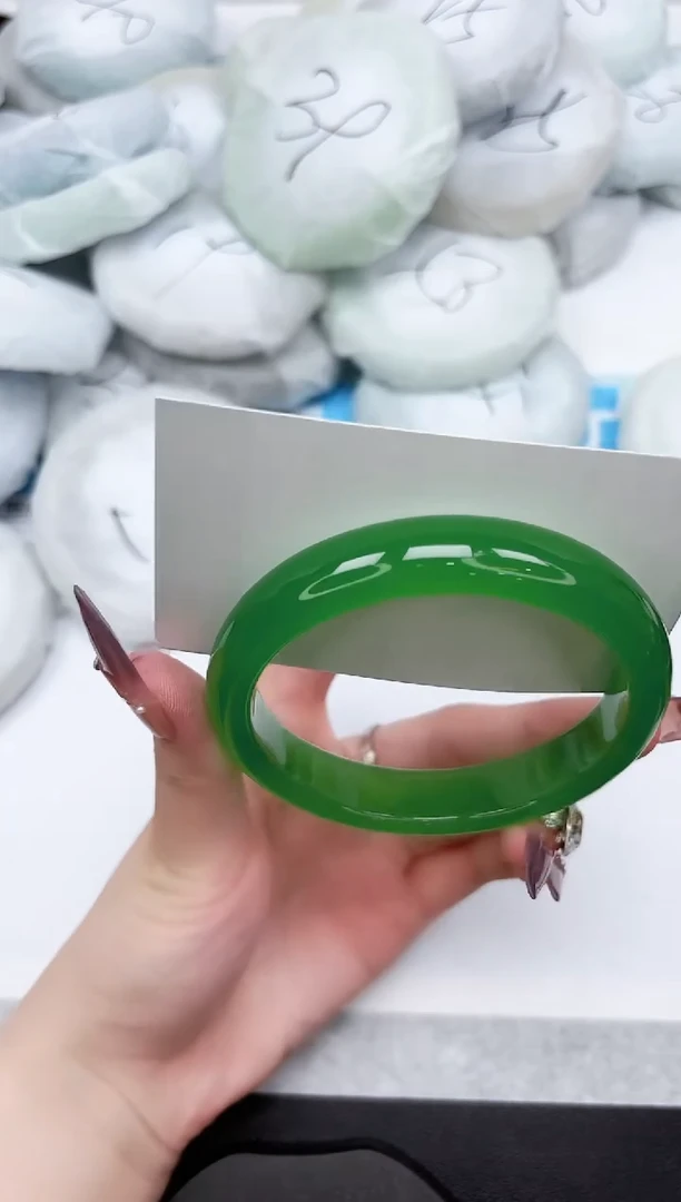 石英质玉手镯未镶嵌347-64.5