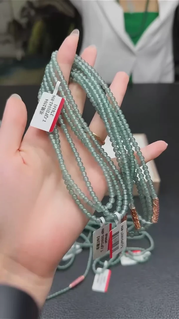 翡翠未镶嵌项链多样性发其一