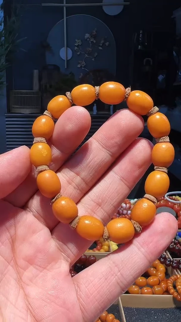 【闪购商品】蜜蜡手串未镶嵌10左右小枣单圈