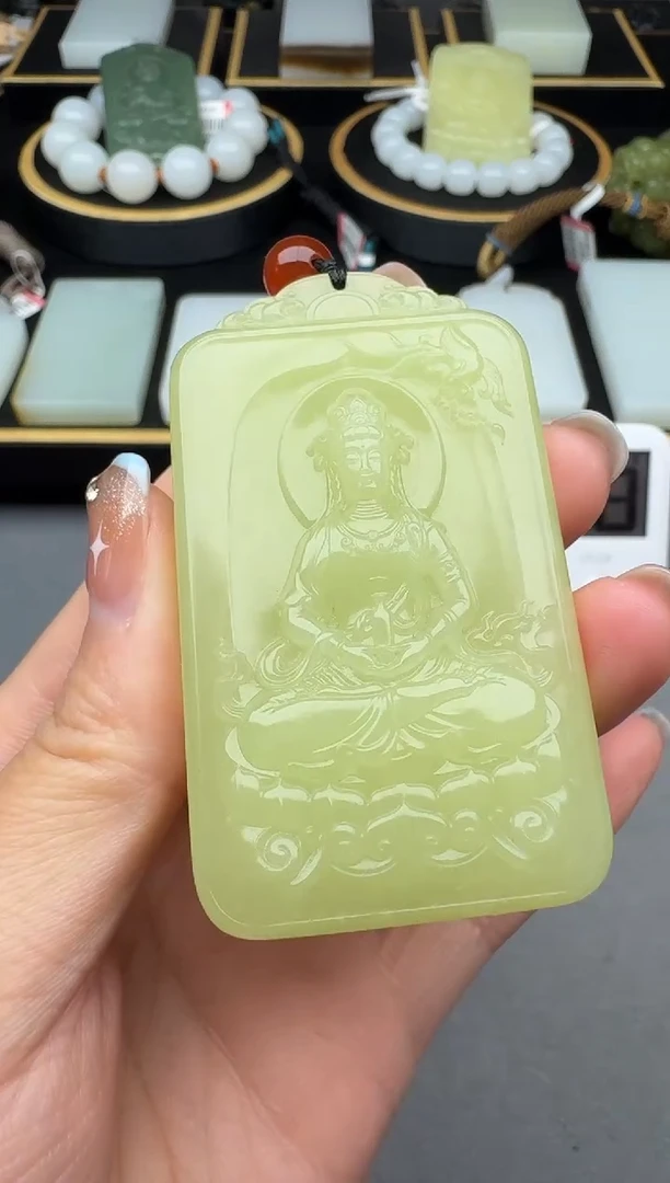 颈饰未镶嵌和田玉3