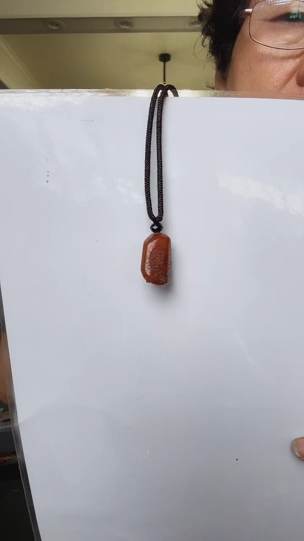 蜜蜡吊坠(赠链)未镶嵌雨*坠