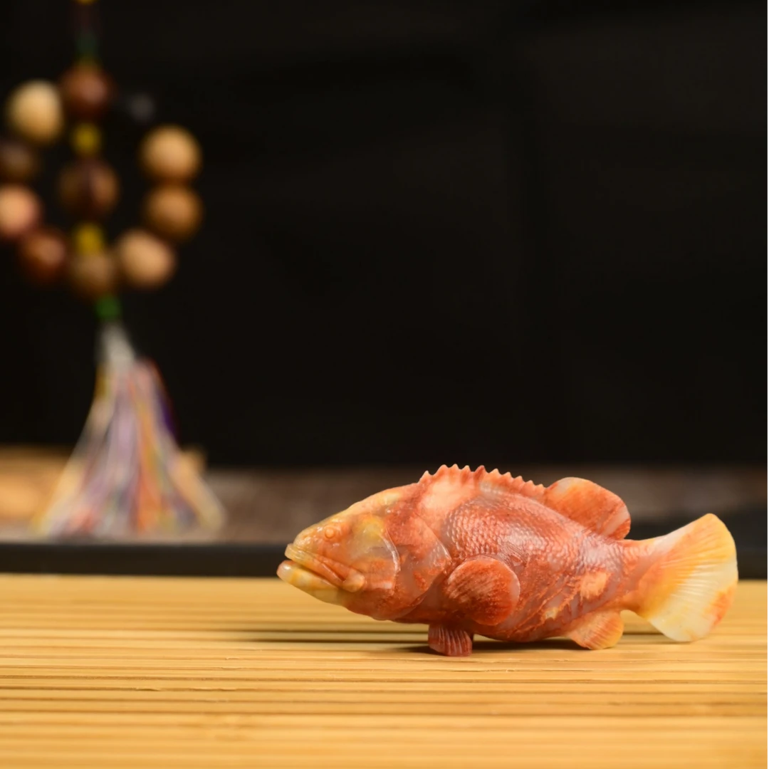 手工雕刻寿山石茶宠鱼