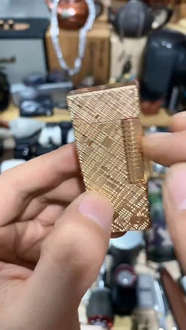 瓷片闪购商品   如图所示