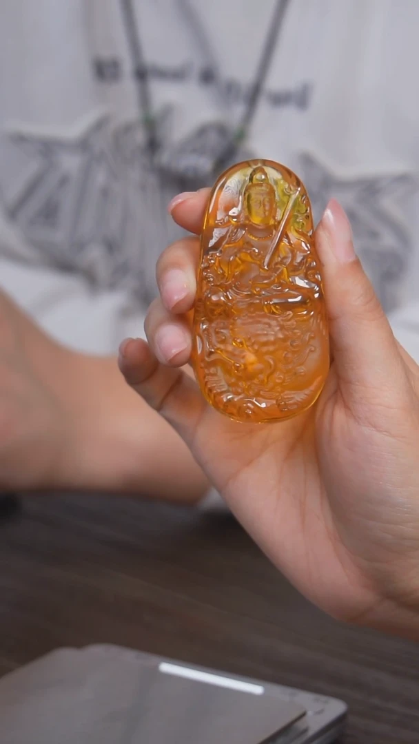 裸石琥珀未镶嵌LUCS-56