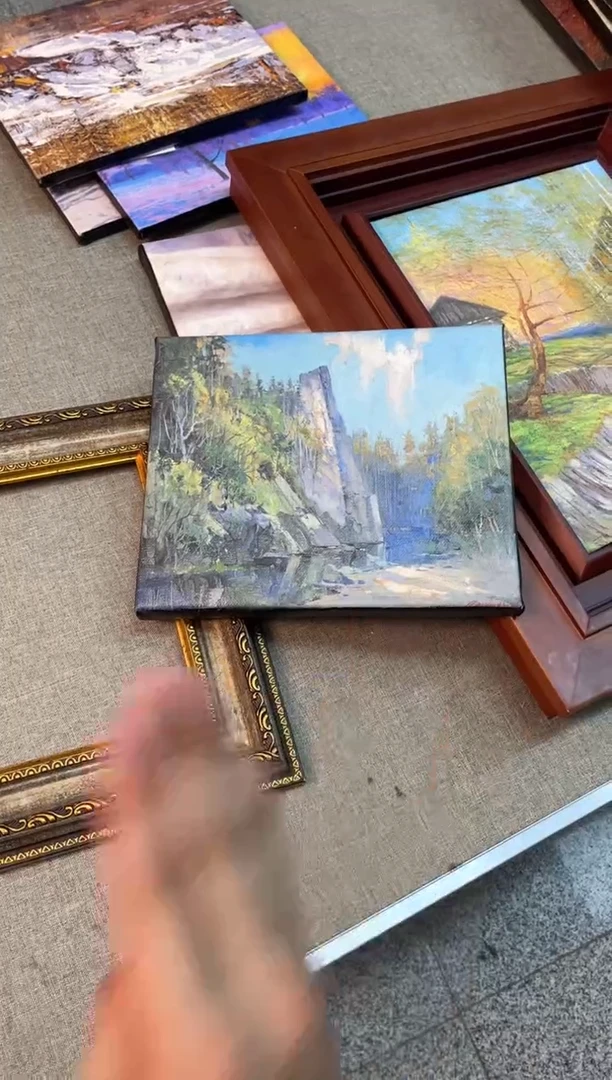 俄美协画家原创油画25*30 内框