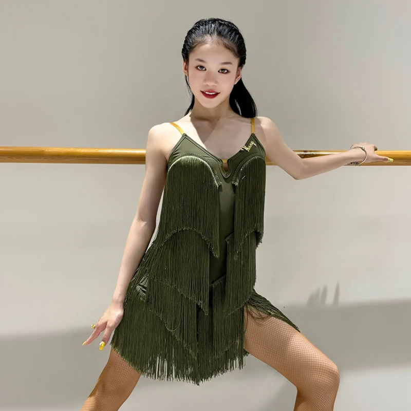 薇妮舞美拉丁舞服夏季新款吊带流苏裙国标舞练习套装女童练功服