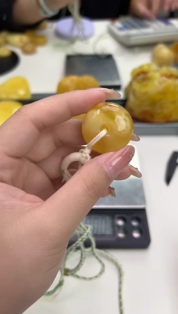 裸石琥珀未镶嵌琥珀蜜蜡吊坠