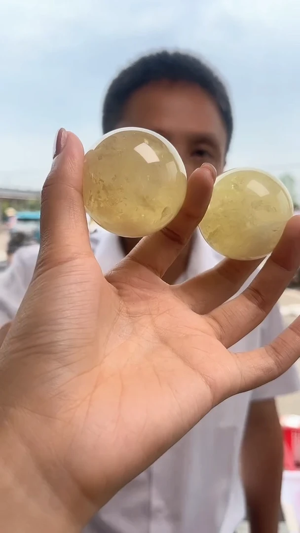 未镶嵌黄晶大型摆件（非配饰）天然水晶球多样性发一mm