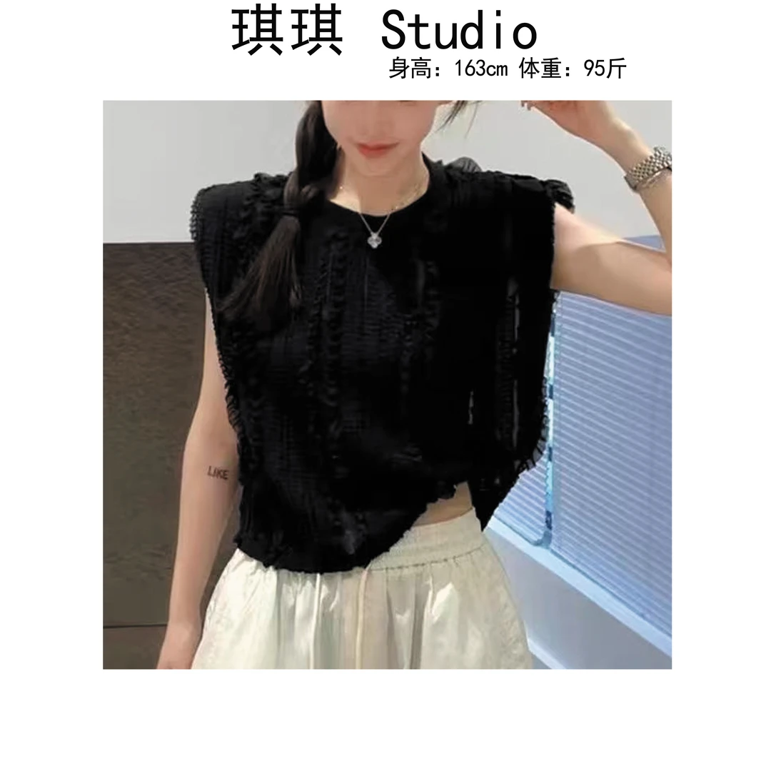 《琪琪家》夏季新款重工设计感褶皱花边下抽绳显瘦减龄上衣-O