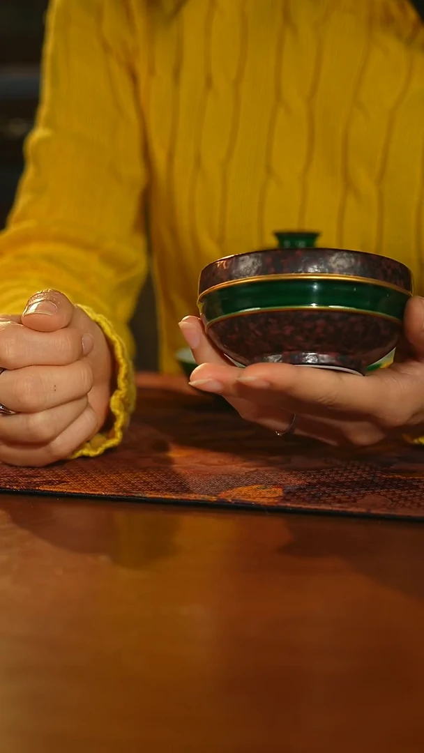 瓷片赤灵斑罗汉普洱杯