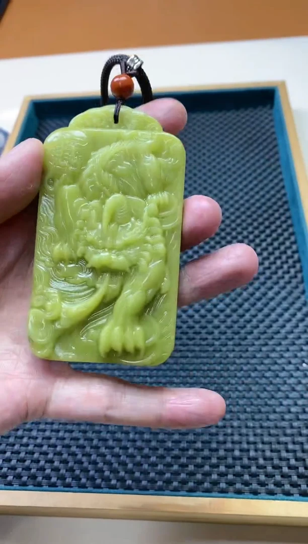 【闪购商品】蛇纹石玉其它未镶嵌多样性发货一个