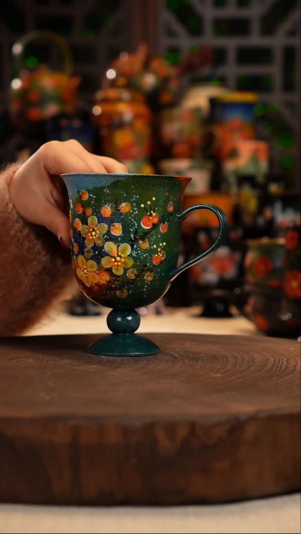 油画   釉下彩    杯子