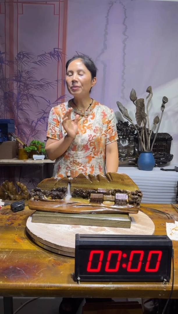 金丝楠颜***?金丝楠木雕刻摆件