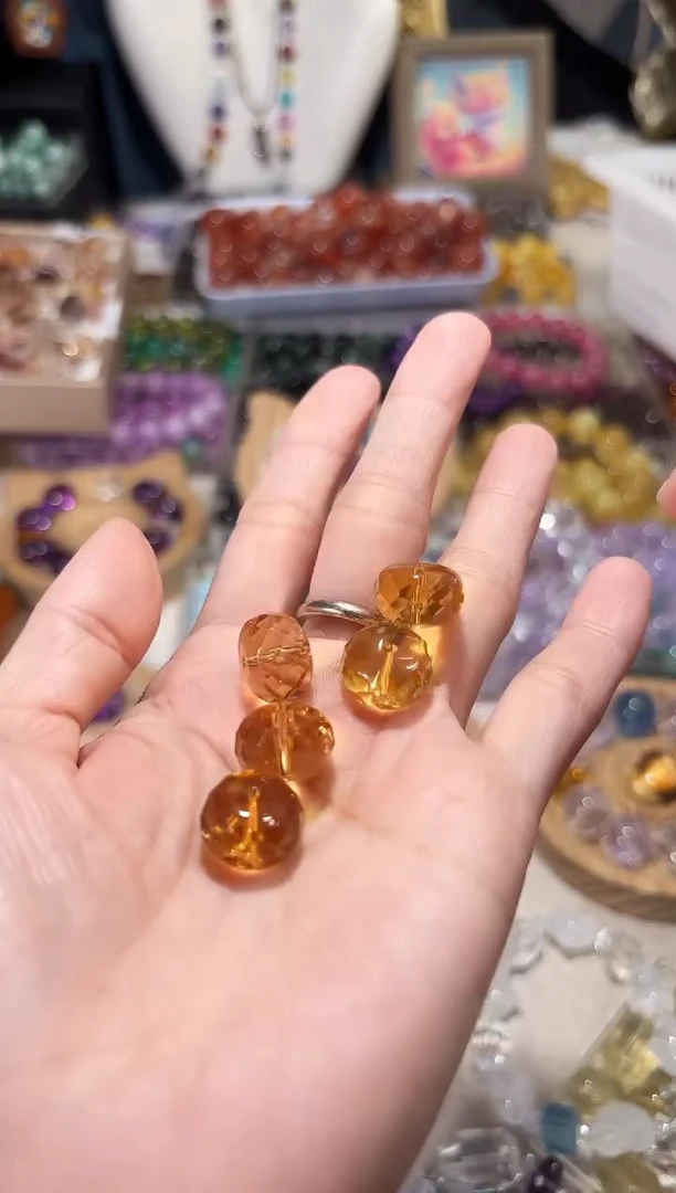 水晶手串未镶嵌暴力黄算盘珠宽约卡14单颗