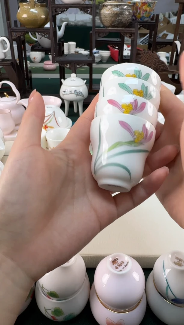 【闪购商品】瓷器 ······.......
