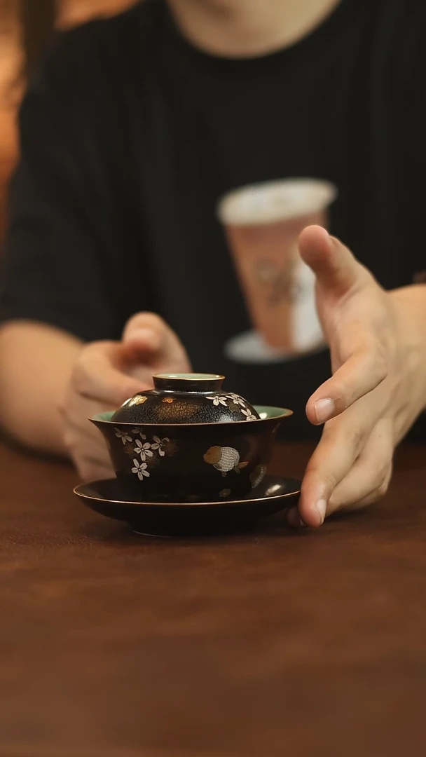 瓷片鱼三才盖碗三才